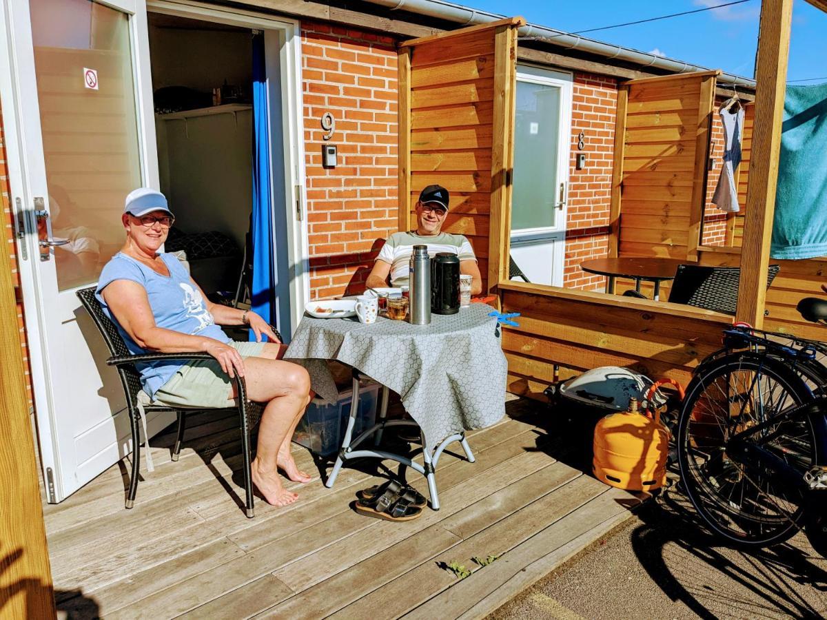 Harbour Sleep Motel Neksø Kültér fotó